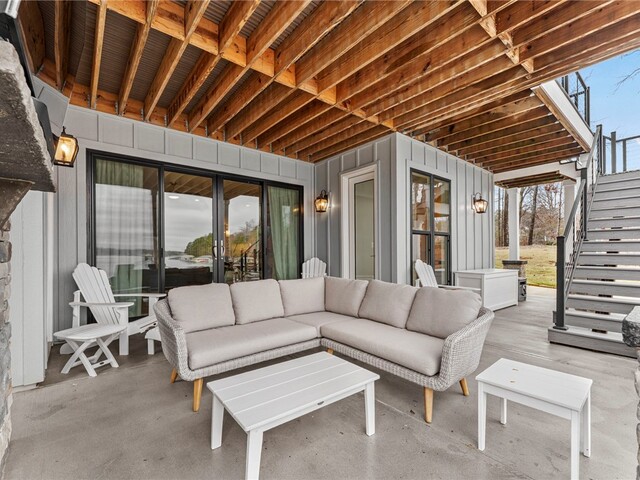 Photo of 421 Lakestone Court