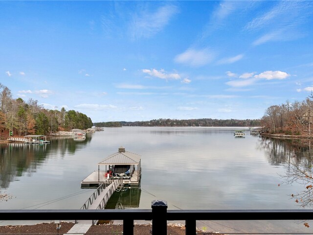 Photo of 421 Lakestone Court