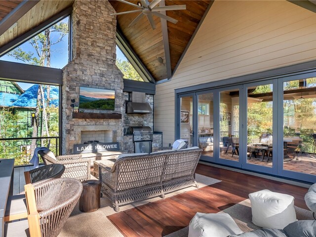 Photo of 143 Hawks Bay Court Photo of 143 Hawks Bay Court