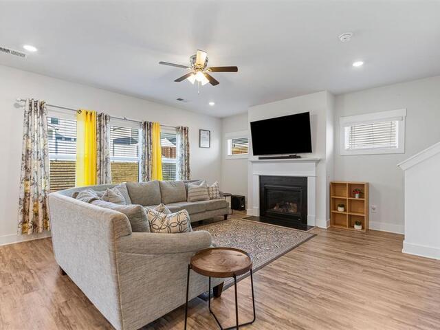 Photo of 114 Pewter Circle