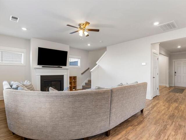 Photo of 114 Pewter Circle