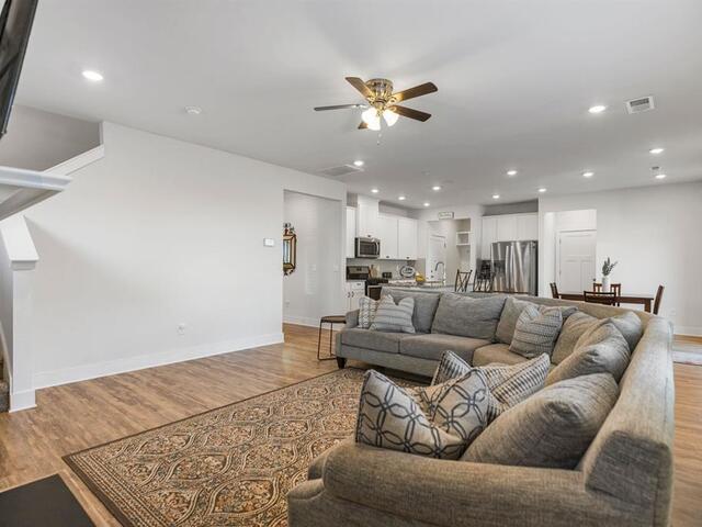 Photo of 114 Pewter Circle