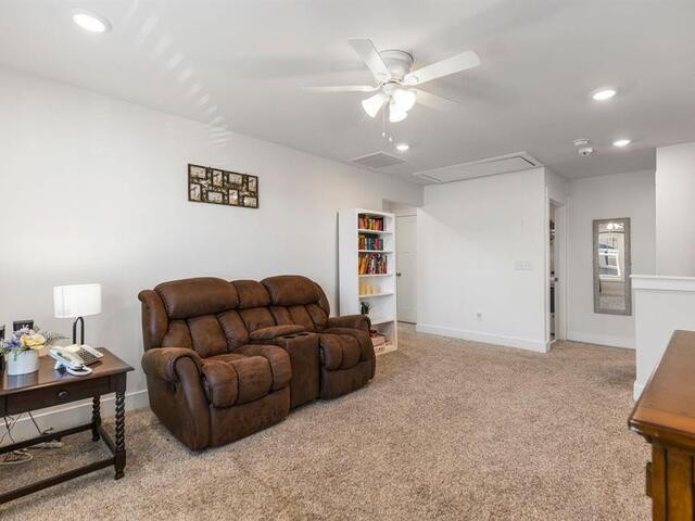 Photo of 114 Pewter Circle