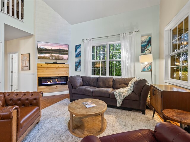 Photo of 141 W Waters Edge Lane