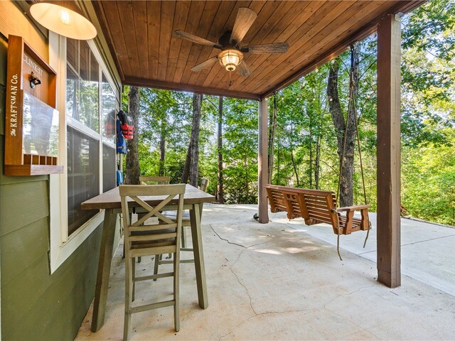 Photo of 141 W Waters Edge Lane