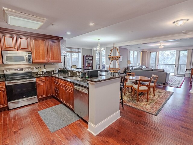 Photo of 400 Watermarke Lane