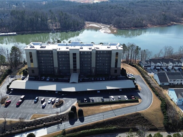 Photo of 400 Watermarke Lane