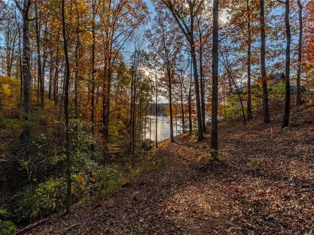 Photo of 109 and 110 Keowee Overlook Road