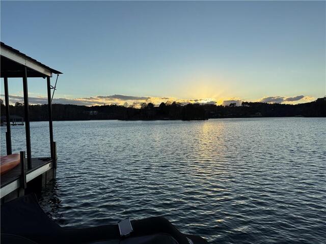 Photo of 109 and 110 Keowee Overlook Road