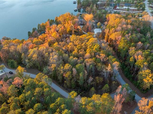 Photo of 109 and 110 Keowee Overlook Road