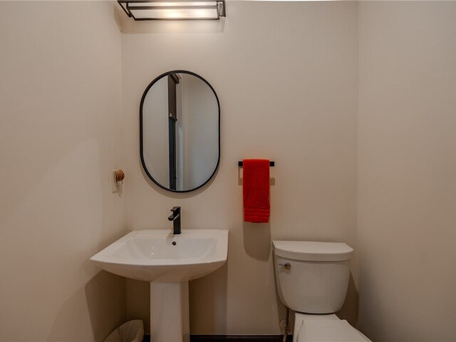 Photo of 414 Sue Craig Road