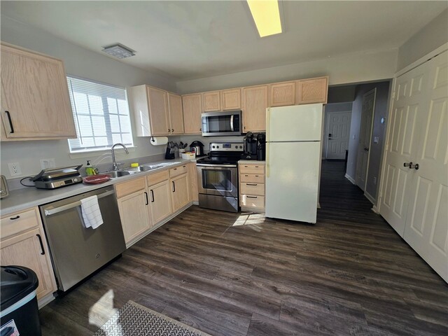 Photo of 220 Campus Drive