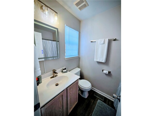 Photo of 220 Campus Drive