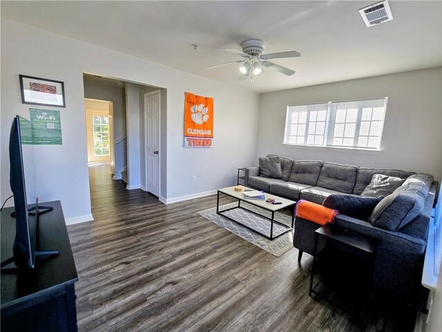 Photo of 220 Campus Drive