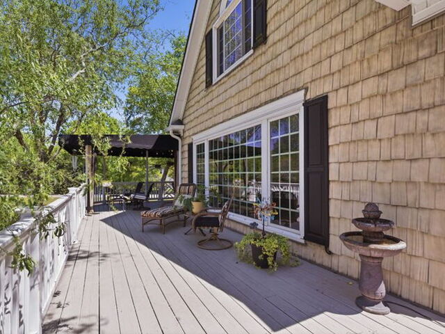 Photo of 401 Four Lakes Drive