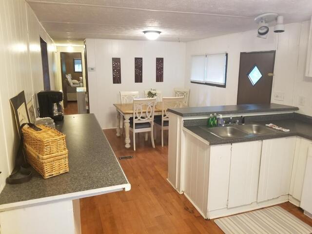 Photo of 325 Lakewood Drive