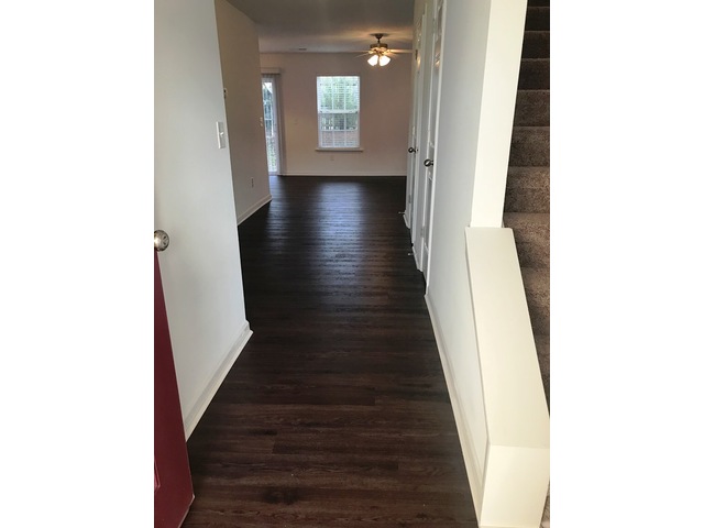 Photo of 819 Bellview Way