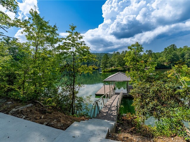 Photo of 431 Horse Pasture Road