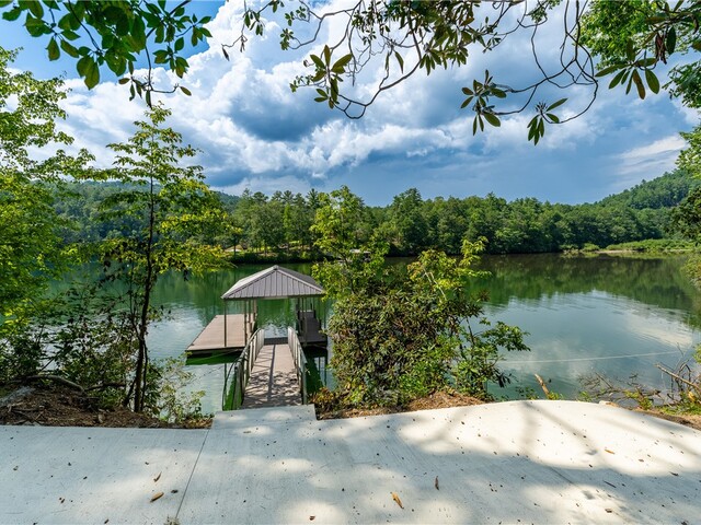 Photo of 431 Horse Pasture Road