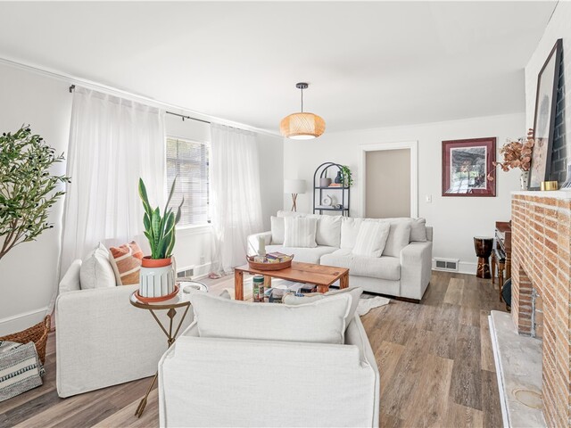 Photo of 1413 S McDuffie Street