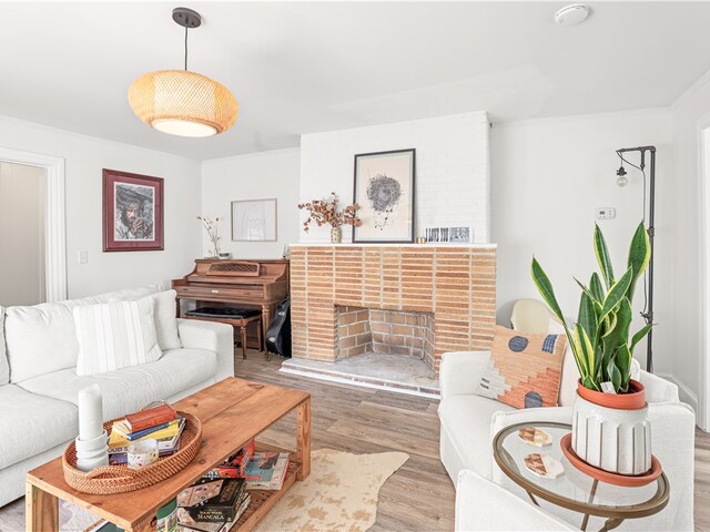 Photo of 1413 S McDuffie Street