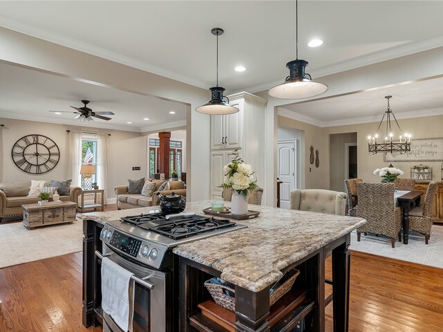 Photo of 703 Lightwind Court Photo of 703 Lightwind Court