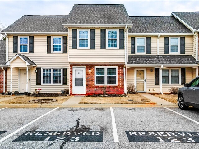 Photo of 123 Trailside Lane