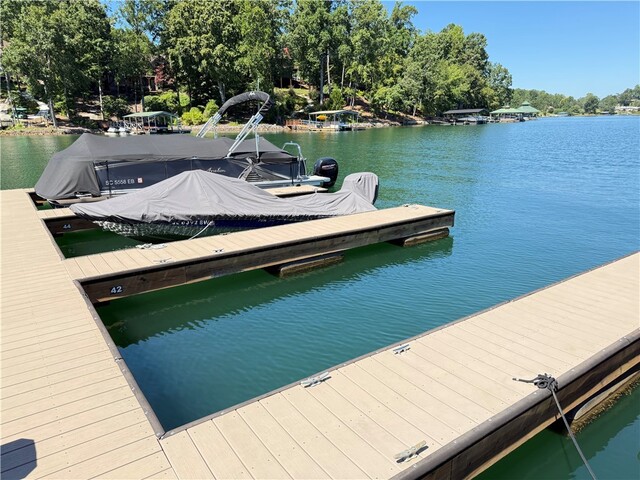 Photo of 214 South Summit Drive