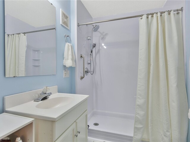 Photo of 1009 White Pines Lane