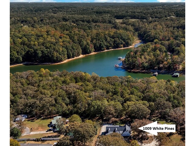 Photo of 1009 White Pines Lane