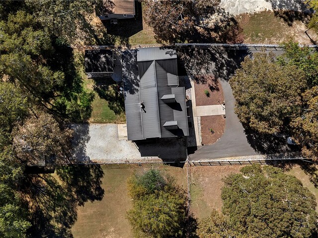 Photo of 1009 White Pines Lane