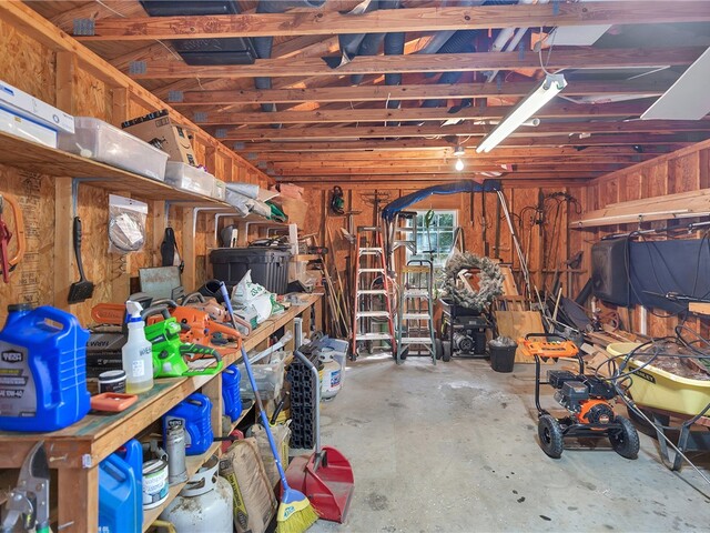 Photo of 1009 White Pines Lane