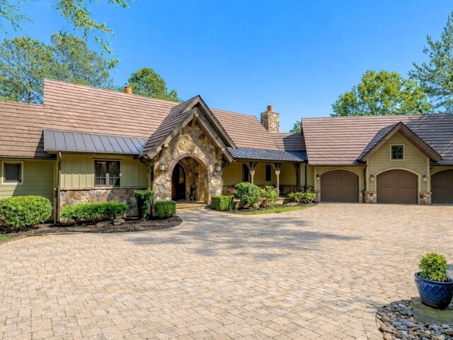 Photo of 215 Long Ridge Road