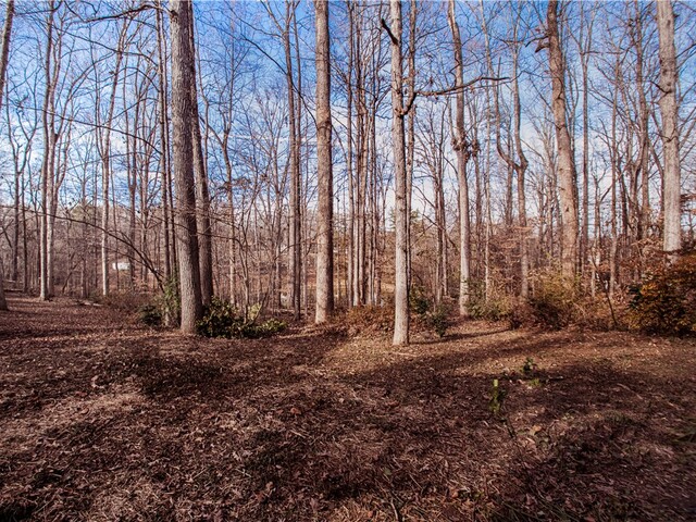 Photo of 137 Lakeshore Drive