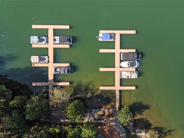 Photo of 940 Coachmans Trail