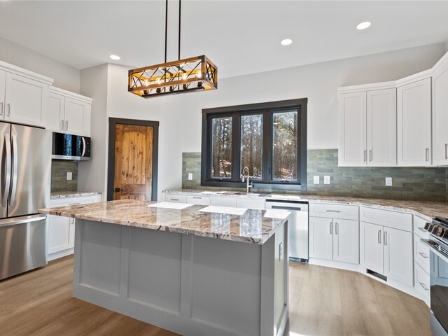 Photo of 940 Coachmans Trail