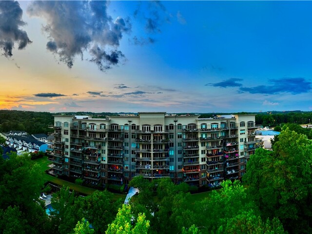 Photo of 207 Watermarke Lane