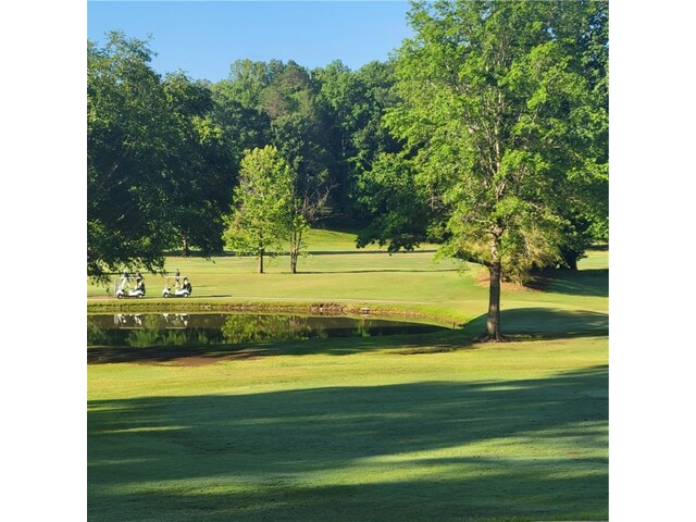 Photo of 130 Fairway Woods