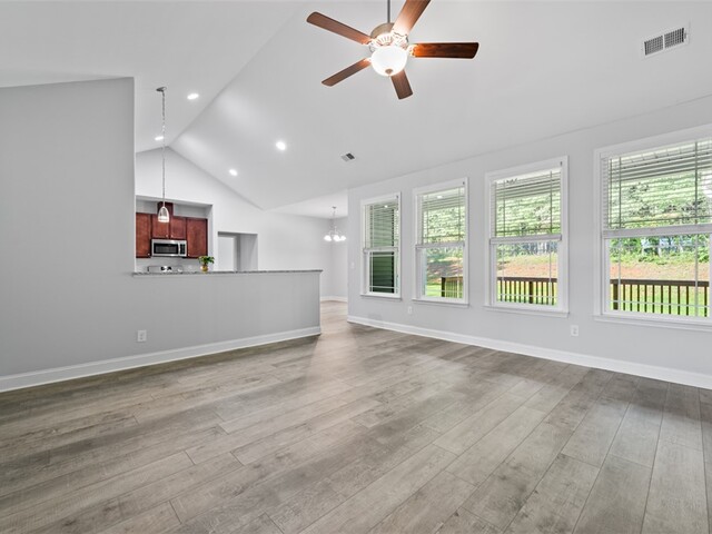 Photo of 618 Motor Boat Way