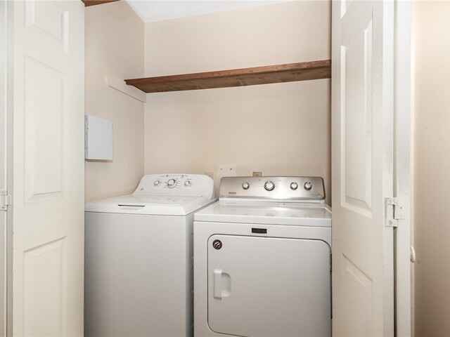 Photo of 208 Dunwoody Drive