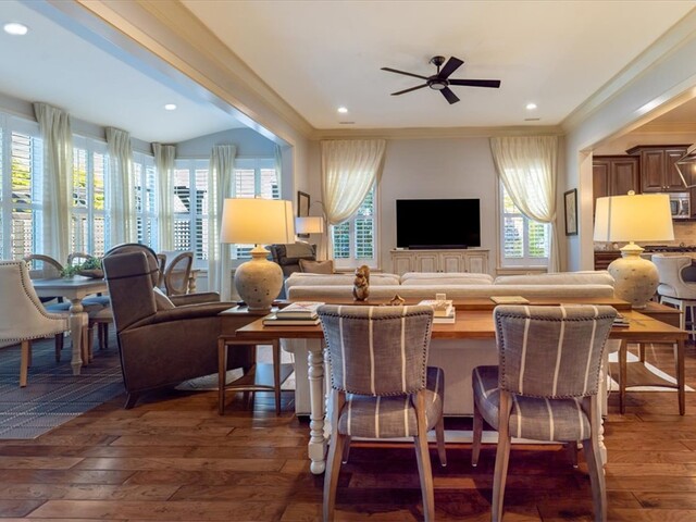 Photo of 124 Keller Boulevard