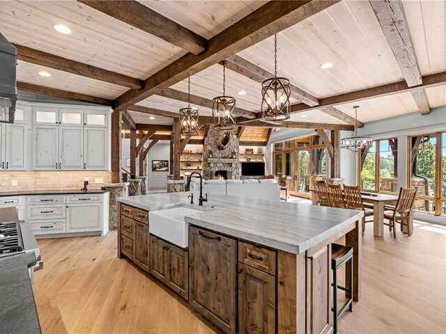 Photo of 413 Peninsula Ridge Photo of 413 Peninsula Ridge