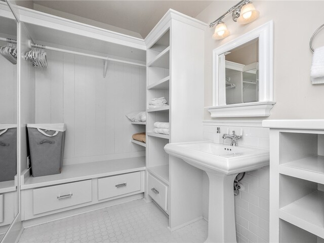 Photo of 250 Linkside Court