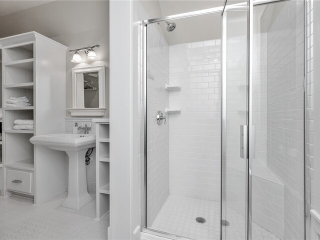 Photo of 250 Linkside Court