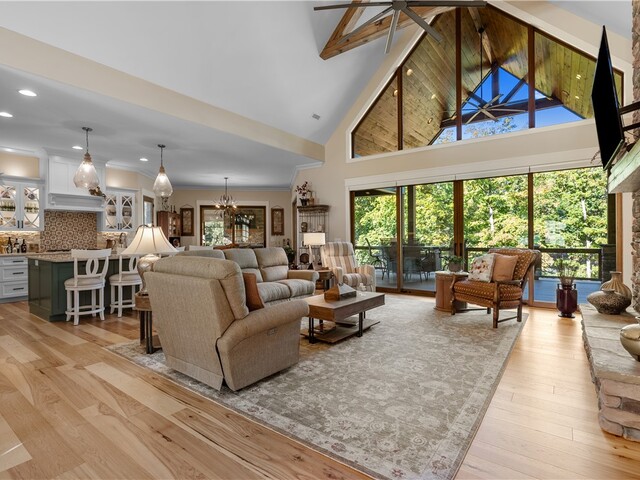 Photo of 144 E Waterford Drive Photo of 144 E Waterford Drive