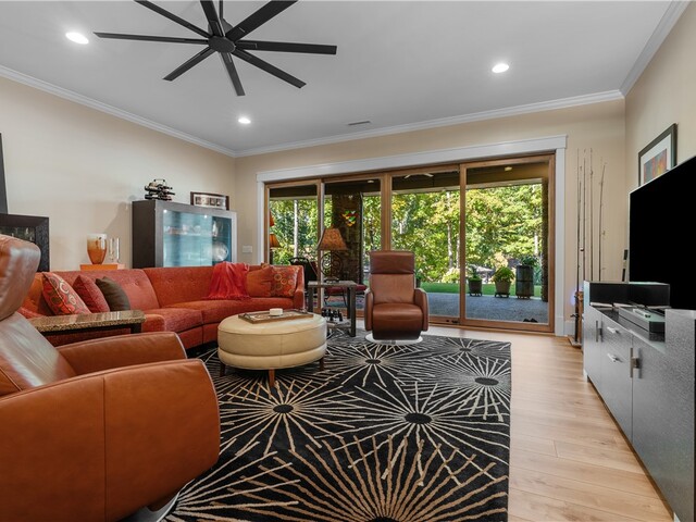 Photo of 144 E Waterford Drive Photo of 144 E Waterford Drive