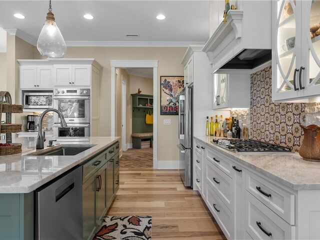 Photo of 144 E Waterford Drive Photo of 144 E Waterford Drive