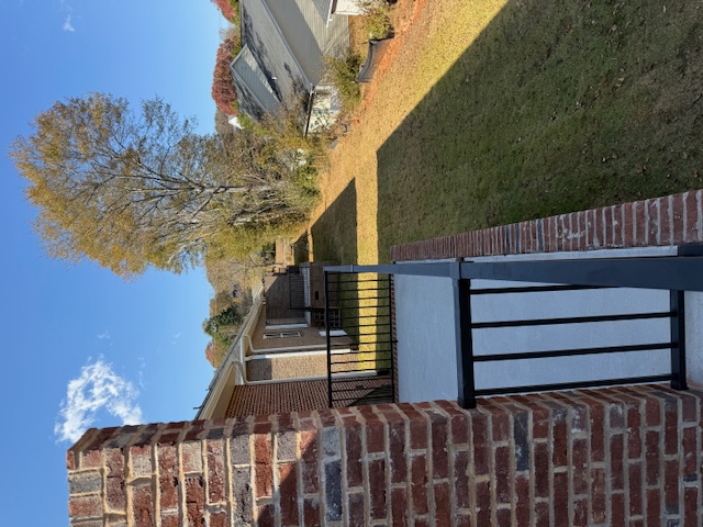 Photo of 102 Riggins Lane