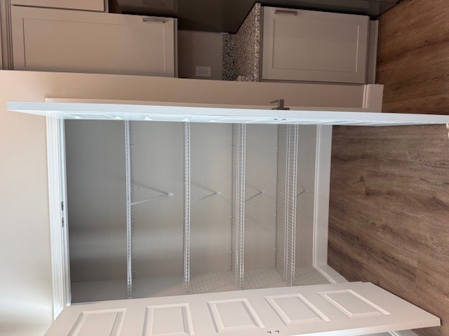 Photo of 102 Riggins Lane