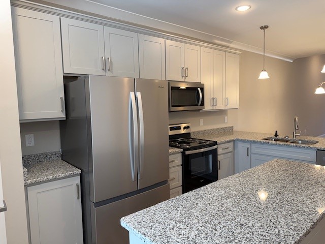 Photo of 102 Riggins Lane